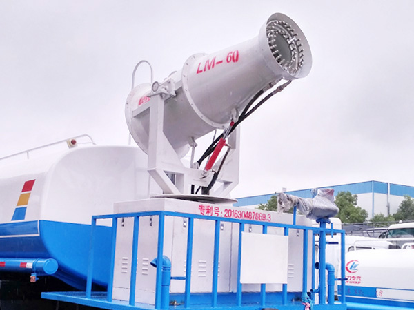 40米綠化噴灑車霧炮車 風(fēng)送式噴霧機(jī) lm-60型噴霧機(jī)