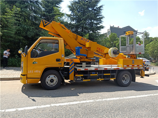 17.2米藍牌伸縮臂高空作業車-國六江鈴