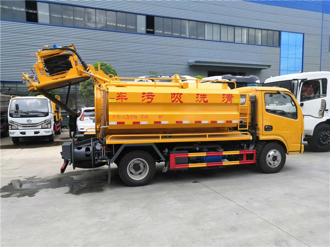 東風(fēng)多利卡6方清洗吸污車/170流量高壓泵